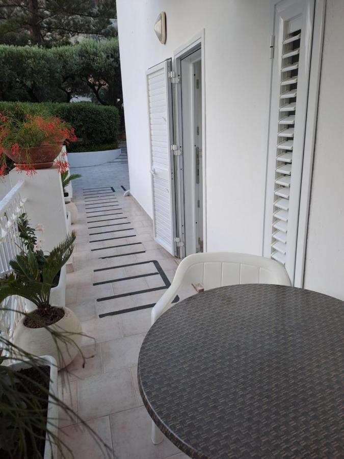 Le Roccette Mare Beach Hotel & Restaurant Тропеа Екстериор снимка