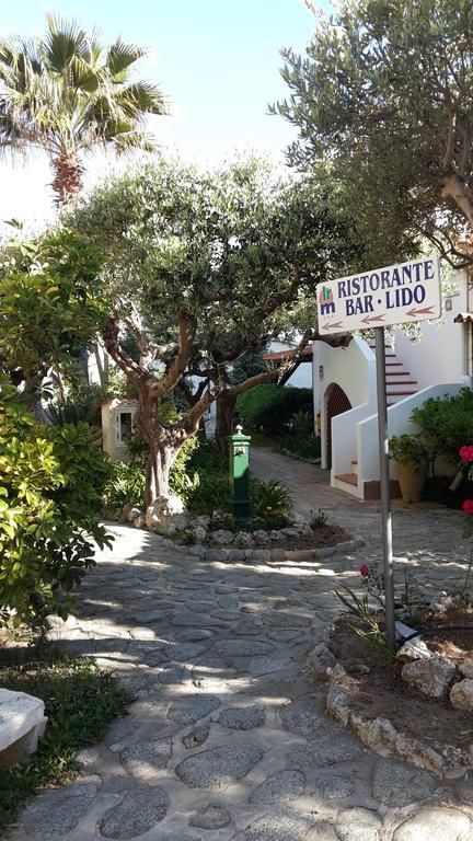 Le Roccette Mare Beach Hotel & Restaurant Тропеа Екстериор снимка